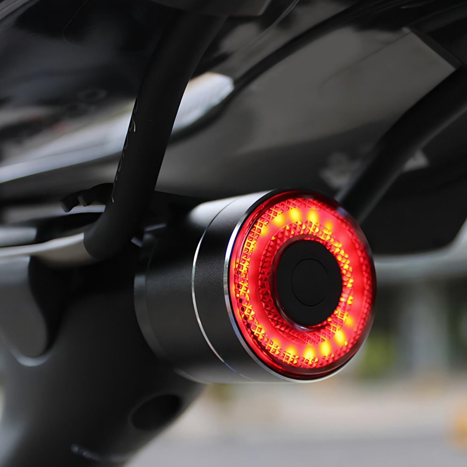 自転車リアライト スマートバイクテールセンシングライト サイ - Commuting With Road Bike のレビューと価格